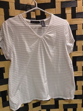 Striped V-Neck Short Sleeve Tee